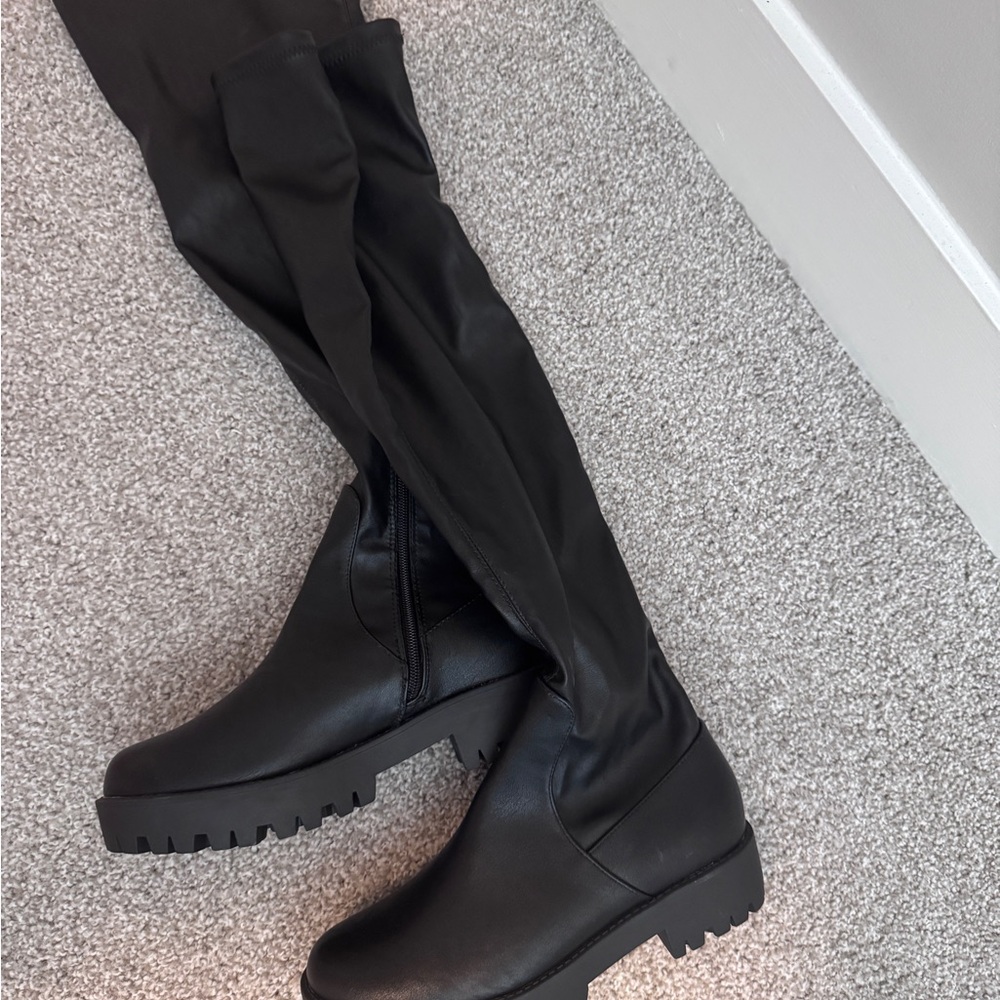 Black Over-the-Knee Boots
